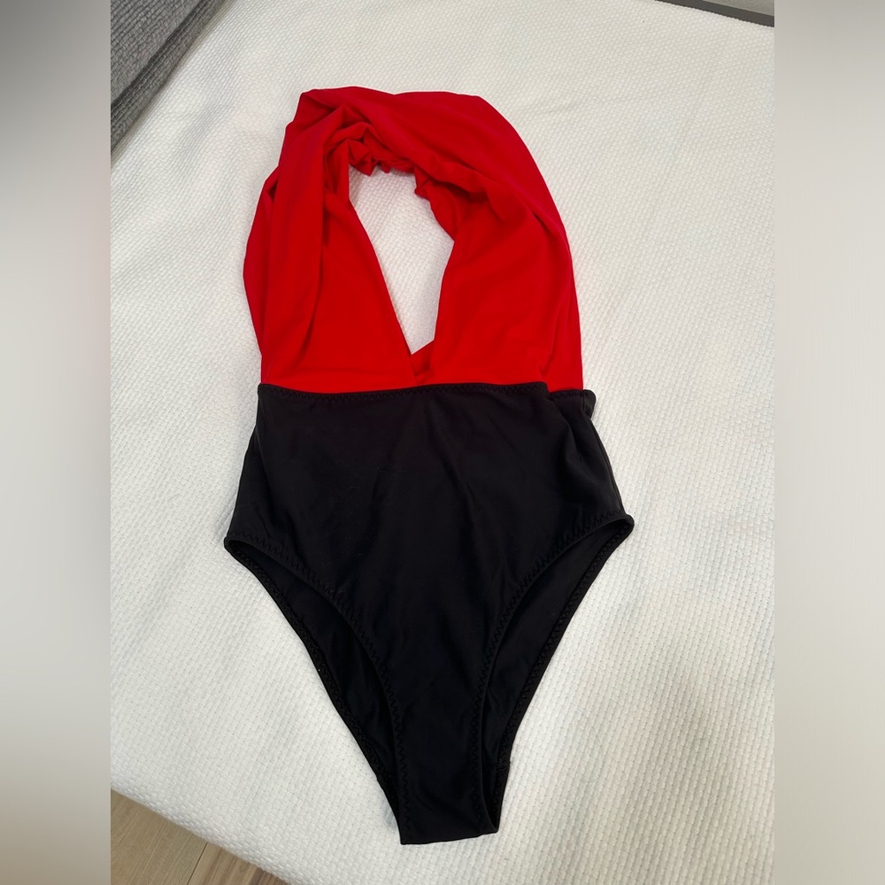 Handmade swimsuit with Italian fabric. Size small